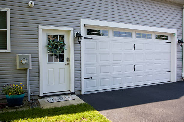 24/7 Emergency Garage Door Panel Replacement experts in Pacific Grove, CA